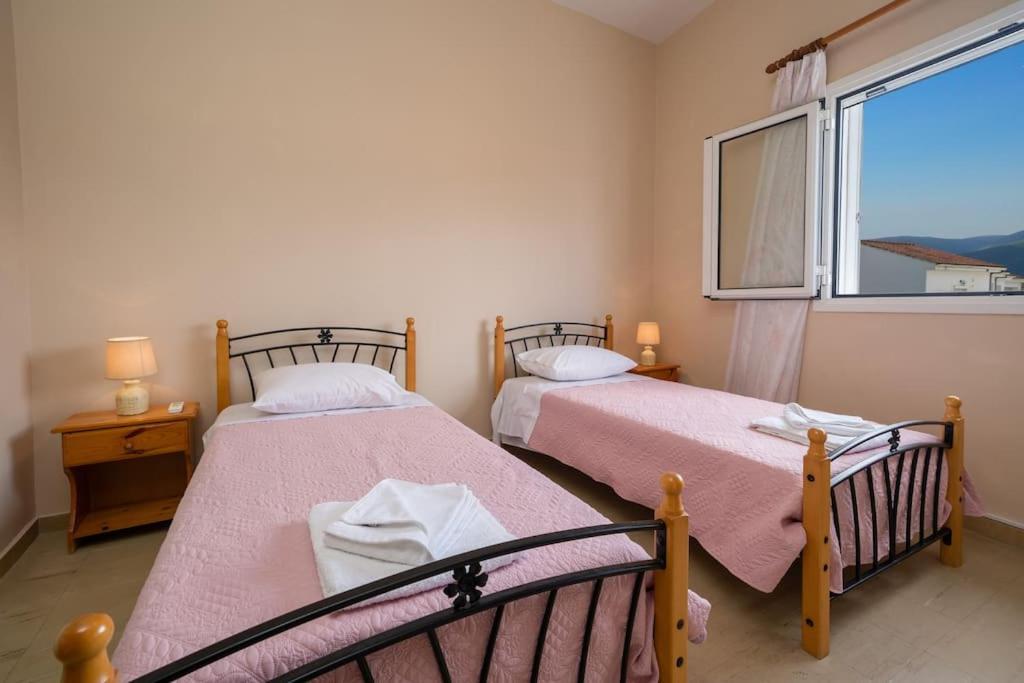 Vasilakis Apartment Sami  Ngoại thất bức ảnh